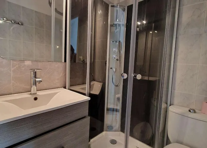 Bord De Avec Terrasse, Parking, Animaux Acceptes - Fr-1-387-215 Marseillan (Herault)